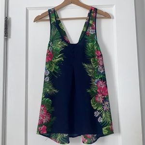 Candie’s M Navy Blue Floral Tank Top EUC Back Bow